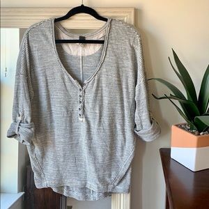 Free People gray striped knit Henley top (S) ✨